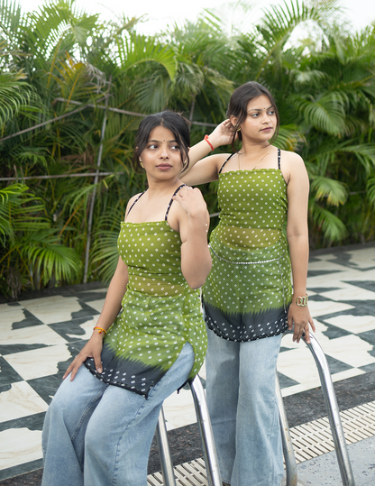 Mishri – Olive Green Backless Tie-Up Kurti