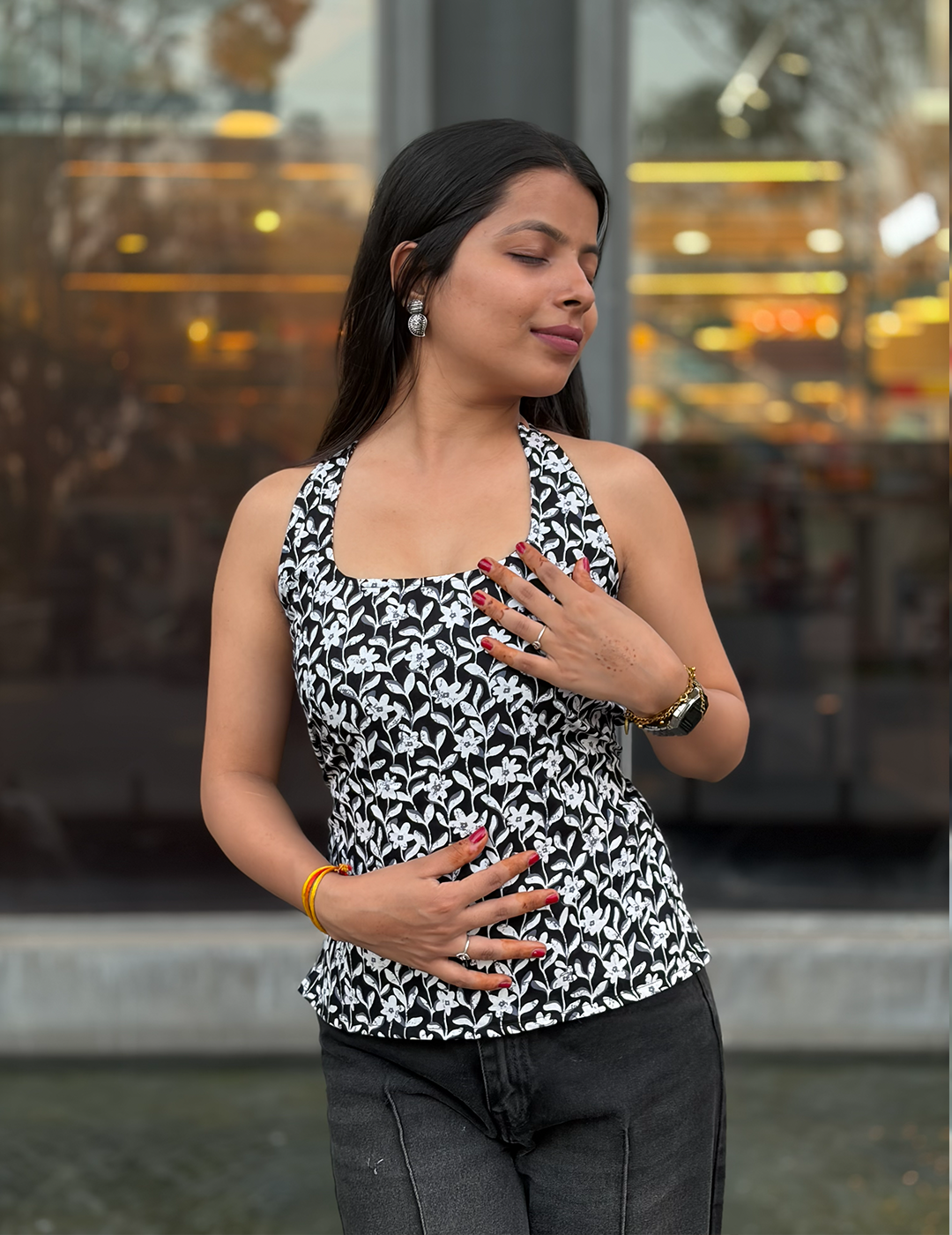 Pooja Baddie – Black & White Backless Kurti Top