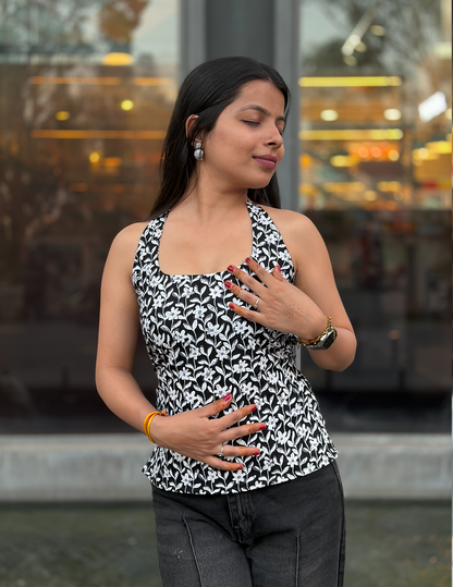 Pooja Baddie – Black & White Backless Kurti Top
